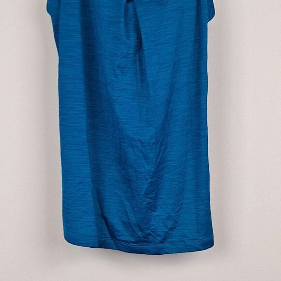 Ladies Active top NWOT - Picture 4 of 9